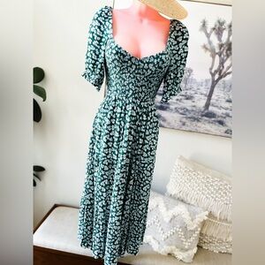 Abercrombie Garden Walks & Cottagecore Blooms smocked puffed slv maxi dress